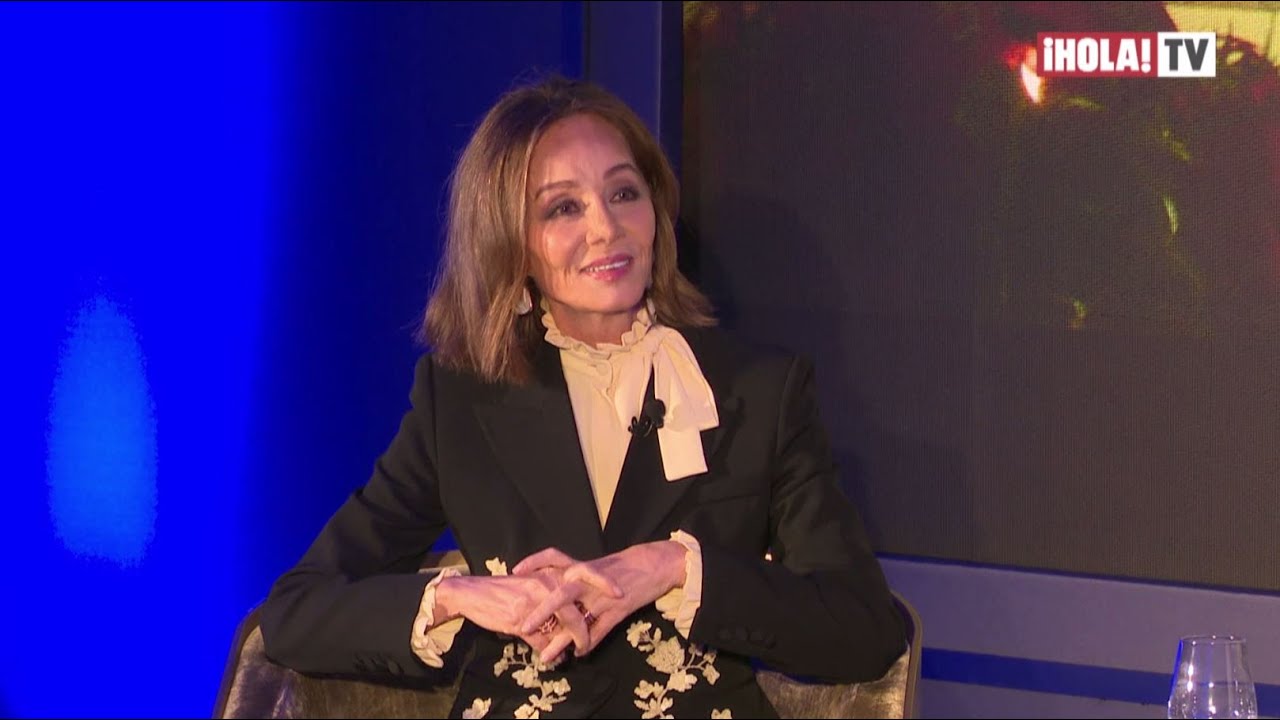 Miniatura del vídeo: Isabel Preysler habla de Miguel Boyer y de sus nietos en su documental ‘Mi Navidad’ | ¡HOLA! TV