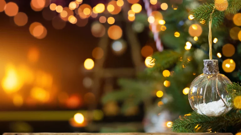 ¿Sabes que en Japón cenan KFC en Navidad? Te contamos 25 curiosidades navideñas que no conoces