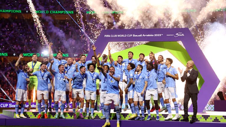 Prohíben al Manchester City llevar el parche de campeón del Mundial de Clubes