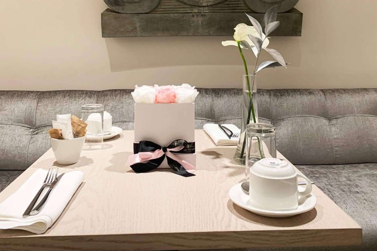 Roses to Love crea diseños únicos y sostenibles para eventos