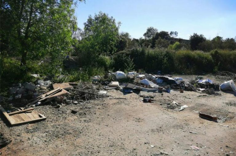 Proyecto LIBERA, de SEO/BirdLife y Ecoembes, contabiliza 118 avisos de residuos abandonados en la naturaleza en España