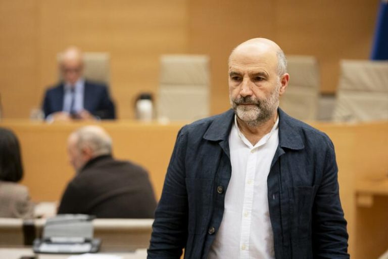 BNG pide la comparecencia de Teresa Ribera para abordar la actuación del Gobierno sobre los pellets