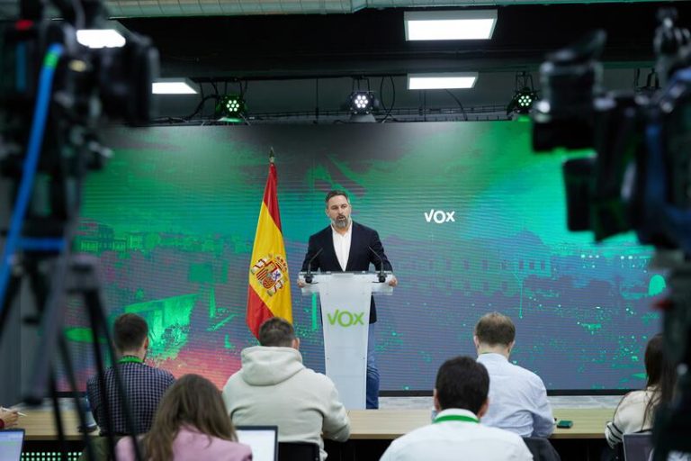 Abascal elige a Garriga como 'número dos' de Vox, y relega a Ortega Smith a vocal con vicepresidentes de CCAA