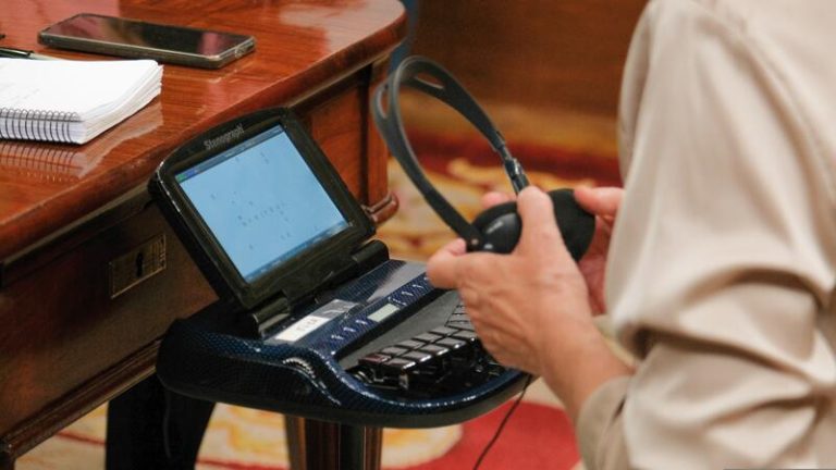 El Congreso estrena esta semana la traducción de lenguas cooficiales en comisiones