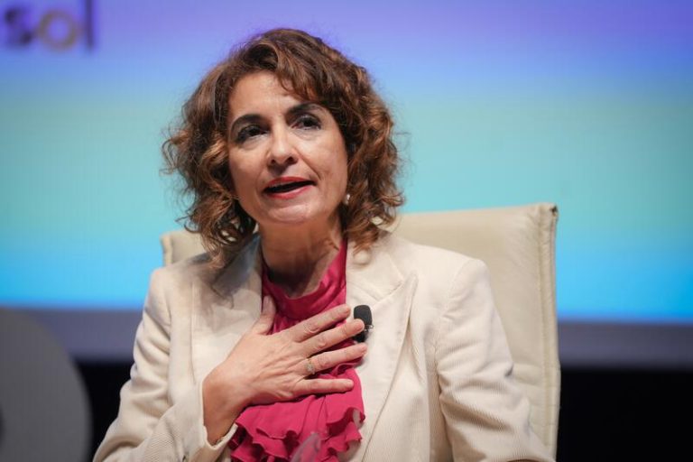 PSOE tacha las palabras de Pons sobre el TC de 