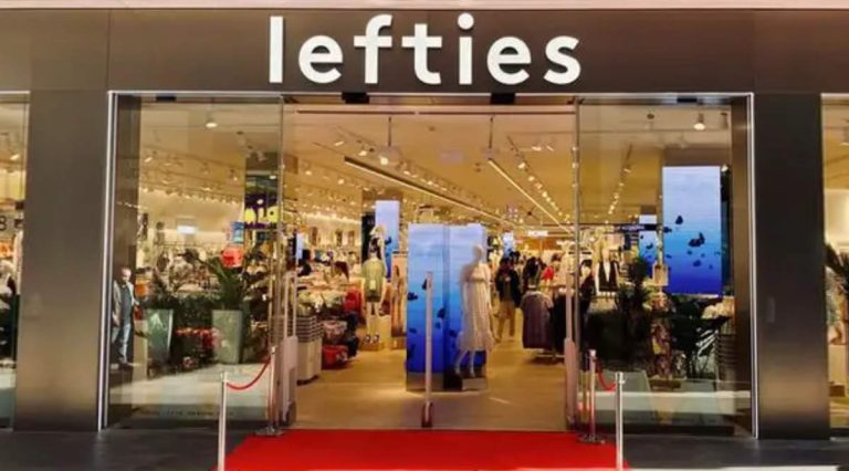 Abrigos de plumas de 10 a 20 euros de Lefties tirados de precio por las rebajas de enero