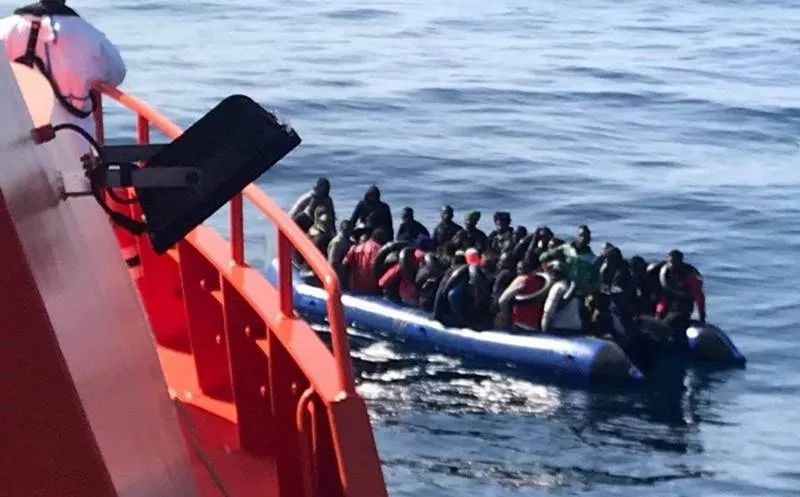 Canarias pone la alarma por el aumento de la migración ilegal en 2023