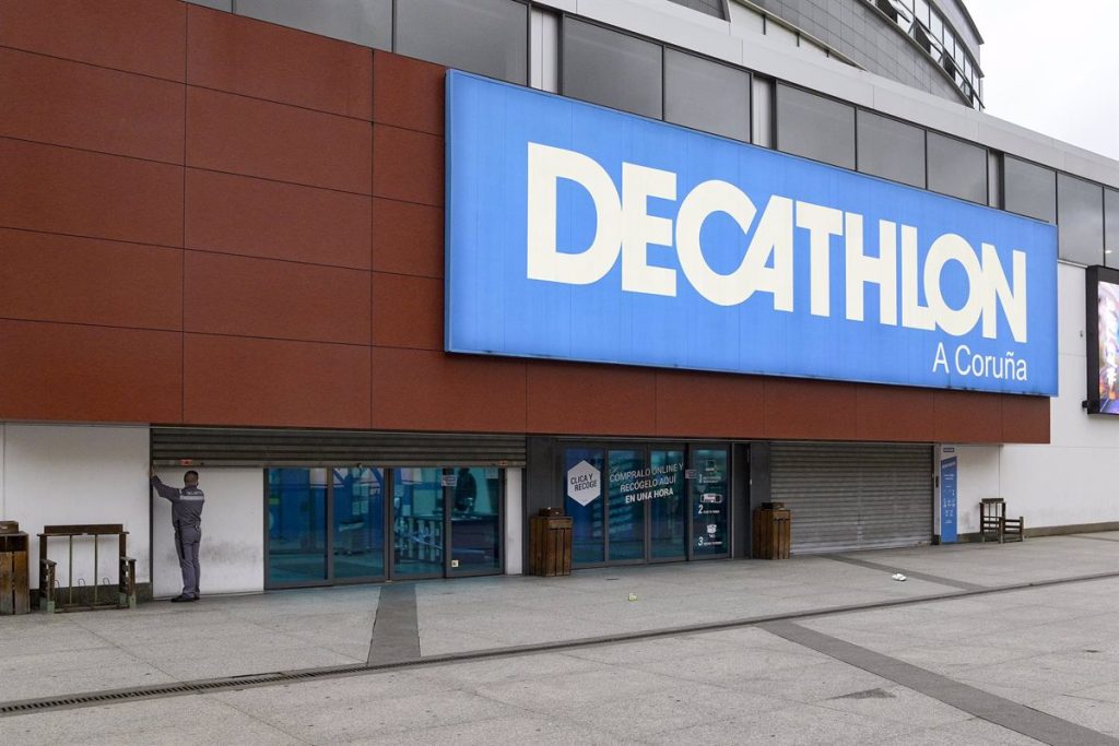 Todos estamos haciendo ejercicio en casa gracias a internet y a Decathlon