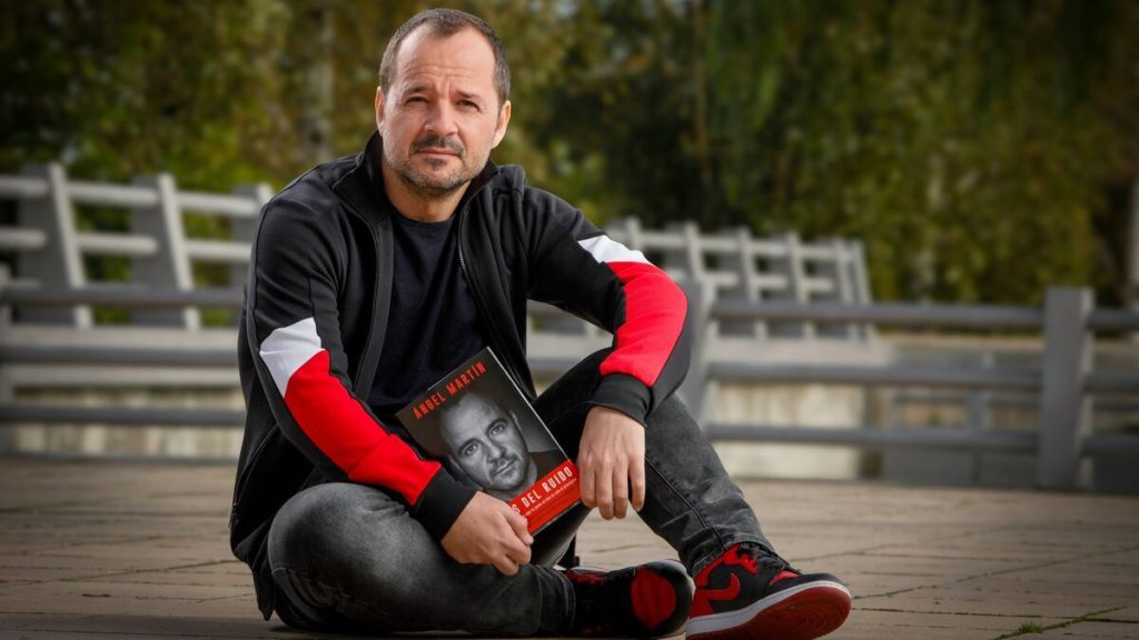 "Detrás del ruido": Ángel Martín se sumerge en una nueva travesía personal