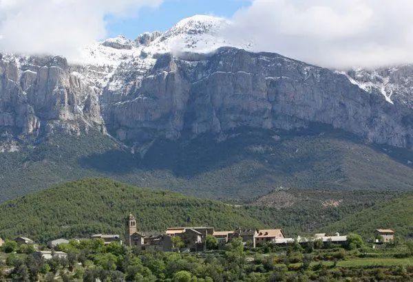 El Pueyo de Araguás: Un municipio en las alturas de Sobrarbe