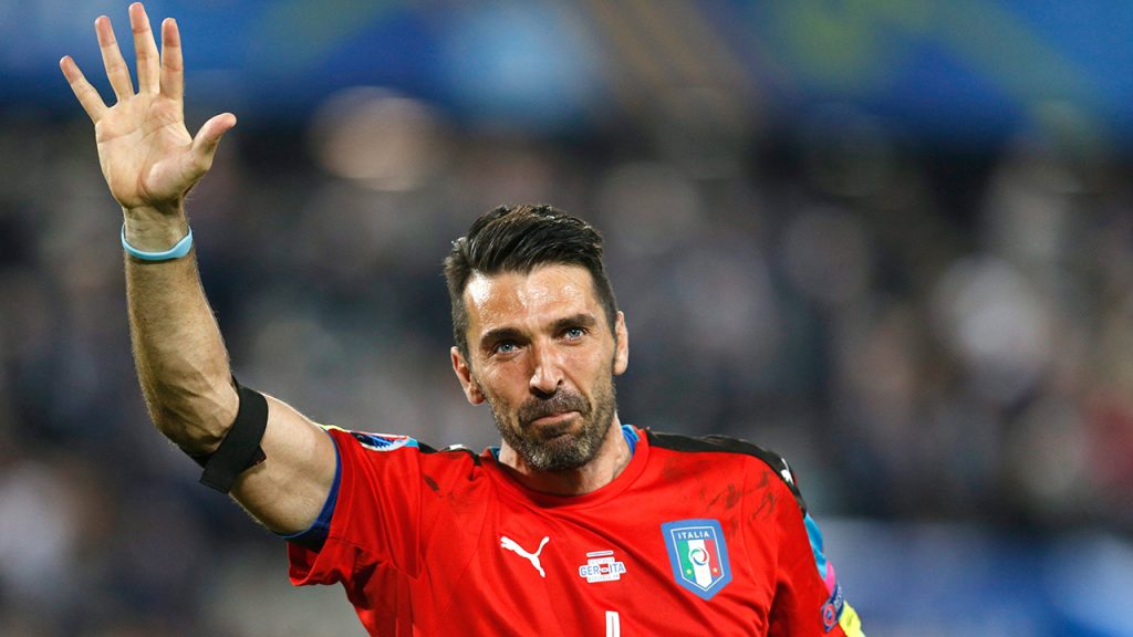 El mítico portero Buffon da la revolucionaria solución para mejorar el fútbol para siempre 178 El debate en el mundo del fútbol: reacciones y perspectivas