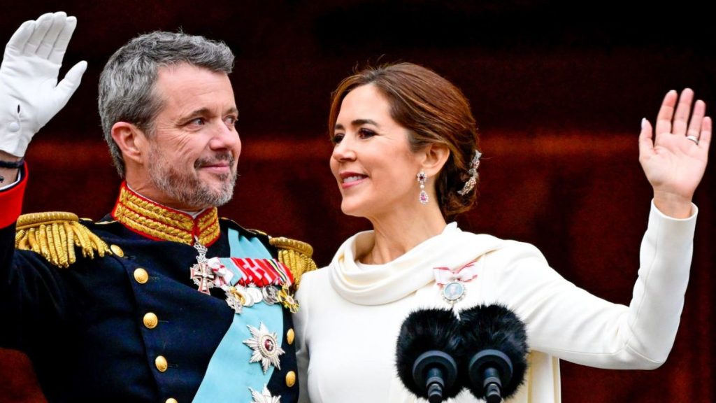 El pastizal que ganará el nuevo rey Federico de Dinamarca y su reina 70 Un ascenso al trono rodeado de un poco de incertidumbre