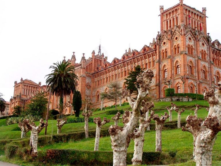 Encantadores y a tu alcance: los cinco pueblos más bonitos de España en 2024