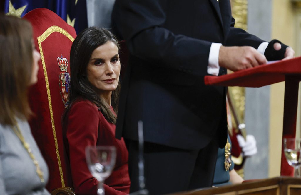 La artimaña de Letizia para controlar lo que dicen de ella que afirman que podría estar llevando a cabo 135 La pasión de la reina Letizia: moda, cultura y estar al día