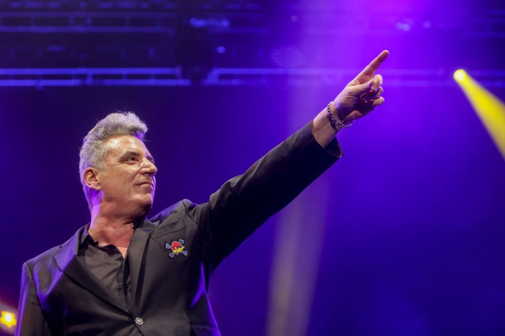 "Como te vea, te meto"