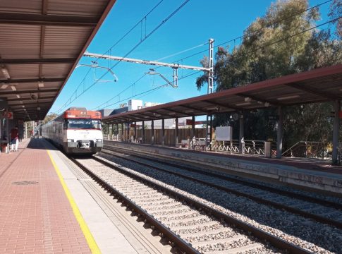 Renfe tiene que lidiar con un llamado a huelga que se alinea con las propuestas de Yolanda Diaz