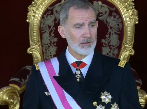 Rey Felipe.- Felipe VI reivindica la presencia española en misiones en el exterior como muestra del compromiso de España por la paz Felipe VI
