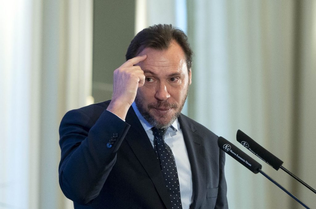 Óscar Puente, ministro de Transportes, sellará el traspaso de Cercanías al País Vasco