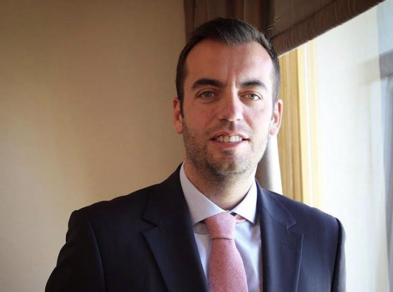 La Asociación de Profesionales de las Relaciones Institucionales (APRI) renueva su equipo directivo y elige a Carlos Parry nuevo presidente