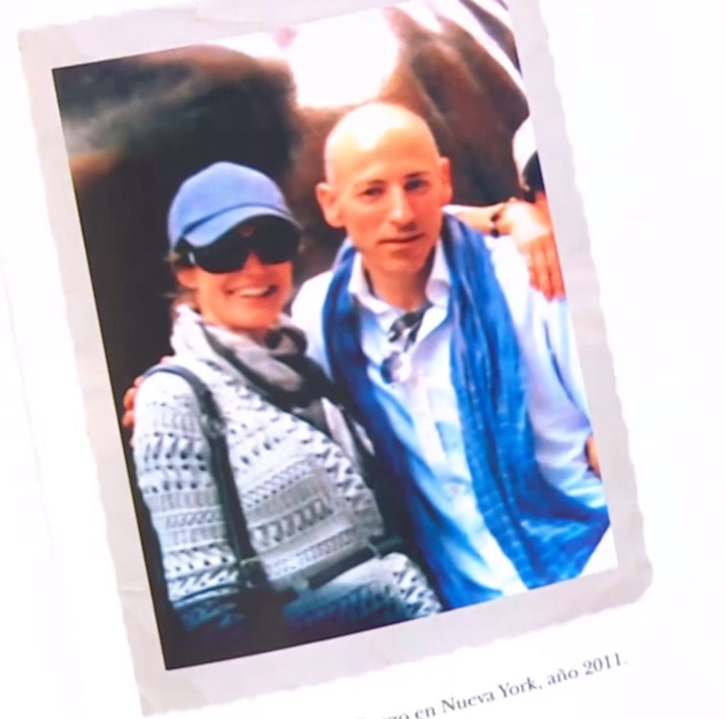 Toda la información que se maneja proviene de Jaime del Burgo, y no ha sido confirmada ni desmentida