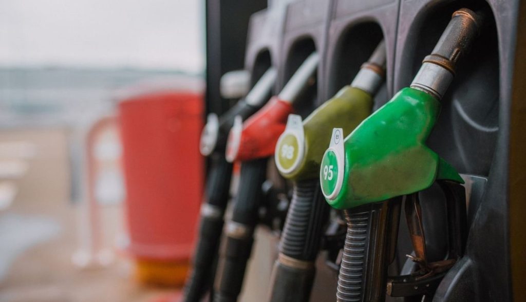 La nueva subida del precio de la gasolina pone en alerta a los conductores 1 La dinámica de los precios y su contexto