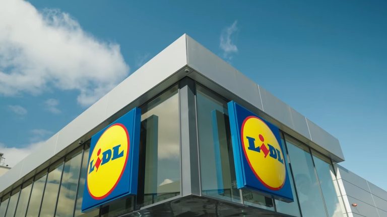 La ropa barata pero calentita de Lidl perfecta para disfrutar de la nieve este invierno