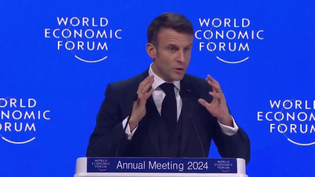 Sánchez y Macron tratan de brillar en Davos 2 Macron y su propuesta de emisión de Eurobonos en Davos 2024