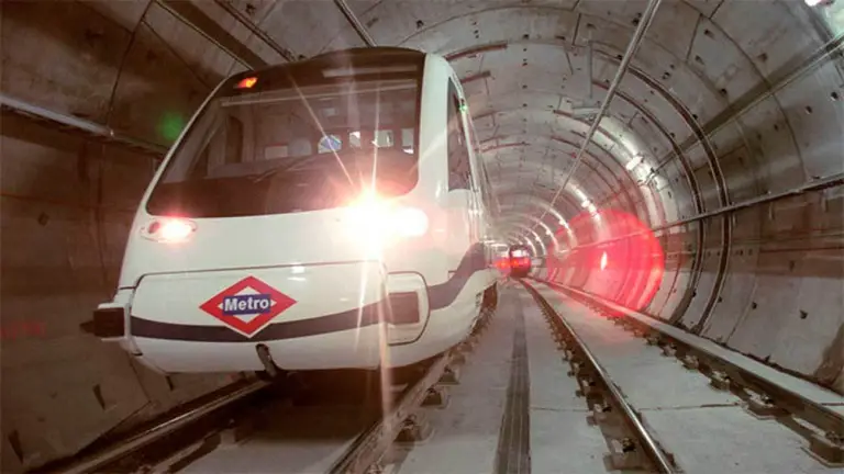 Metro busca 315 maquinistas hasta 2025