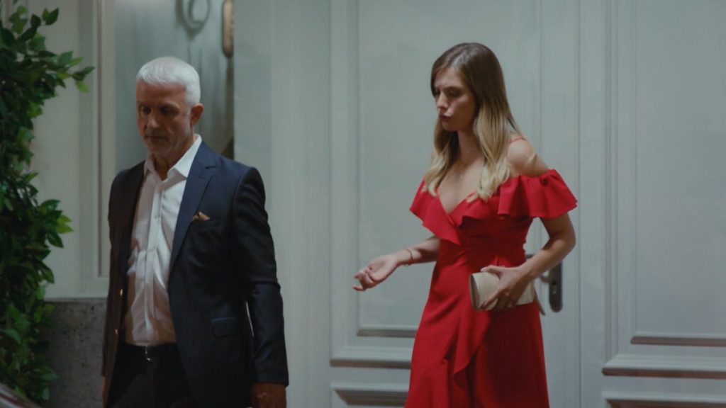 El viaje de Lila en 'Pecado original', harta de Yigit y la boda