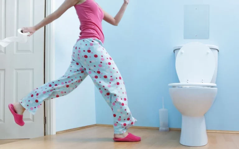 ¿Cuántas veces es normal orinar al día? Consejos para evitar problemas de salud