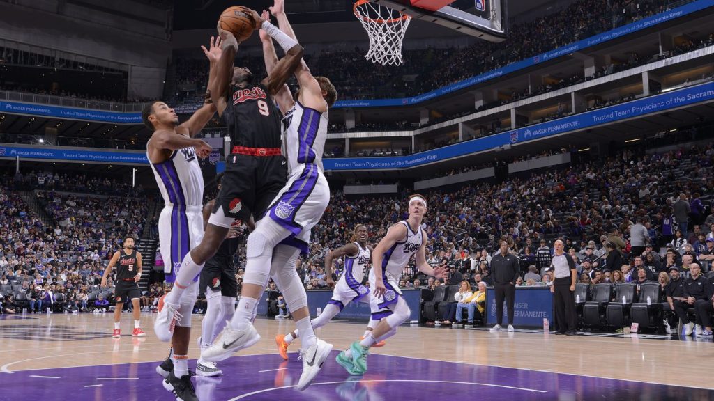 Guerra de triples: Golden State Warriors 153 - 91 Sacramento Kings en 1991