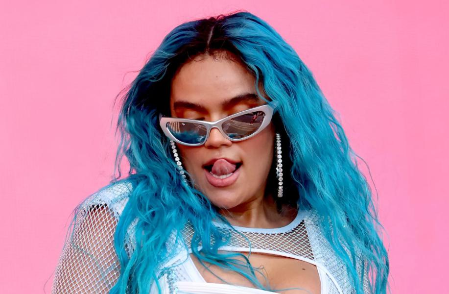 Reconocimientos y galardones: la Travesía de Karol G hacia la excelencia