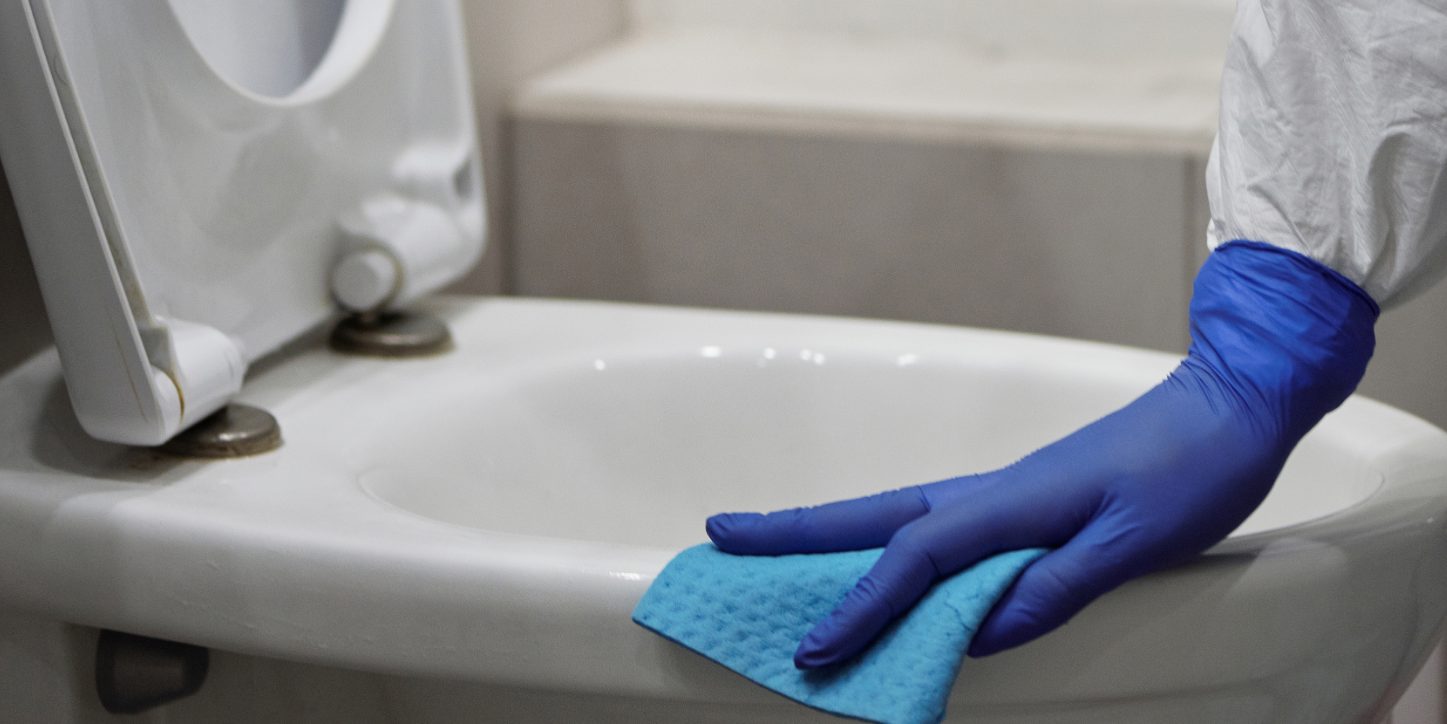 Te cambiará la vida: el mejor remedio casero para mantener el váter limpio y evitar malos olores