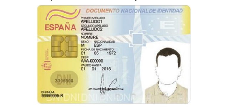 Tienes la obligación de enseñar tu DNI a la policía si te lo pide