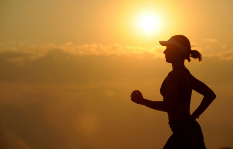 Un cardiólogo desvela cómo disfrutar haciendo ejercicio sin que sea una tortura