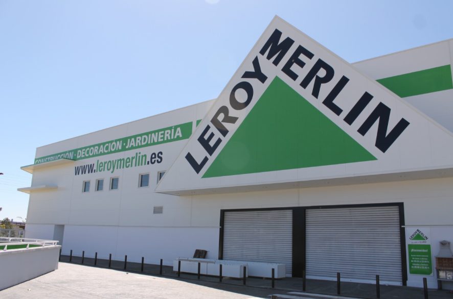 El revolucionario invento de Leroy Merlin para tu casa y tu ropa: un tendedero giratorio con paraguas