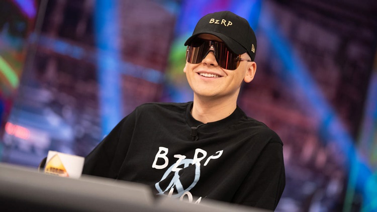 Cuáles son las 5 sesiones más exitosas de Bizarrap 2 bizarrap sesiones