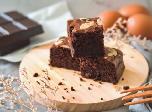 Bizcocho chocolate almendra