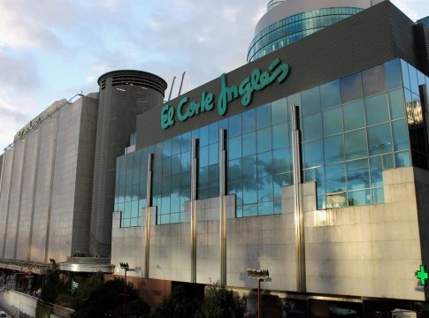 Loewe, Giorgio Armani, Carolina Herrera: lo mejor en perfumería con grandes descuentos en la web de El Corte Inglés