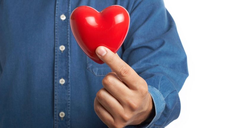 El colesterol es tu gran enemigo para 2024, pero puedes reducirlo fácilmente