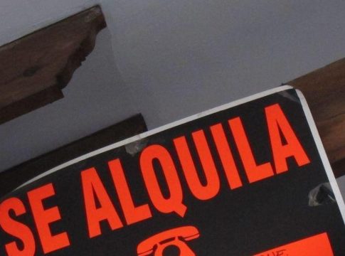 La nueva ley de vivienda pone al propietario en una situación incómoda que termina por empujar el precio del alquiler