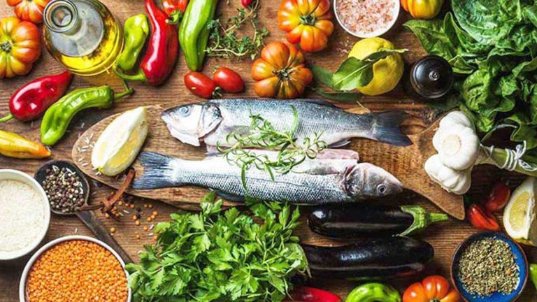 El alimento mediterráneo que se convierte en tu mejor aliado para adelgazar este verano