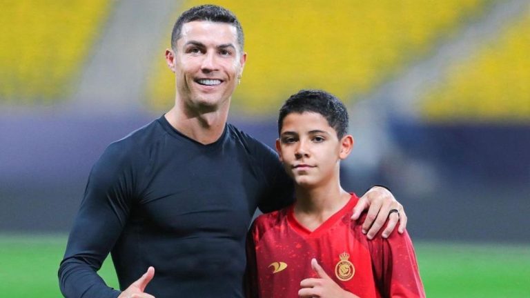 ¡Alucina con Cristiano Jr! Es igualito a su padre y las redes no dan crédito