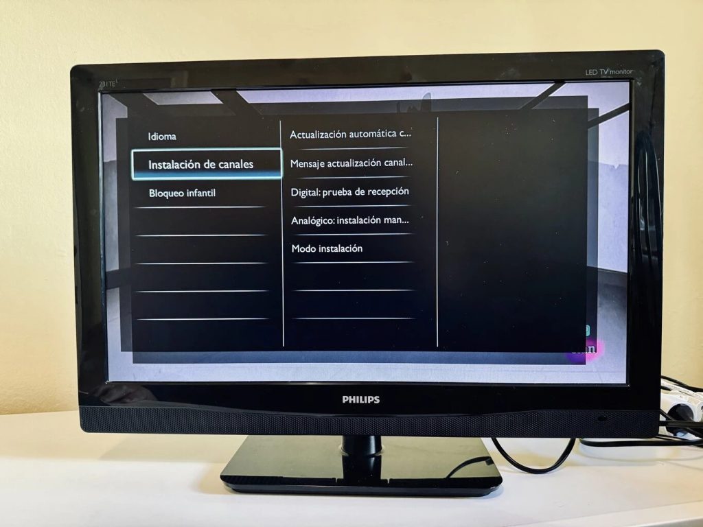 La solución más fácil al apagón de canales TDT de febrero si tienes una televisión antigua 61 image 68 3