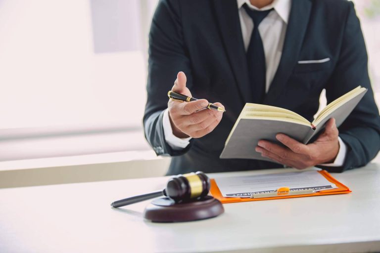 Un despacho de abogados en Coruña experto en servicios de defensa penal