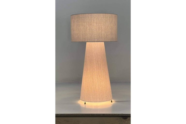 Home Switch Home ofrece pantallas infinitas de más de 300 telas