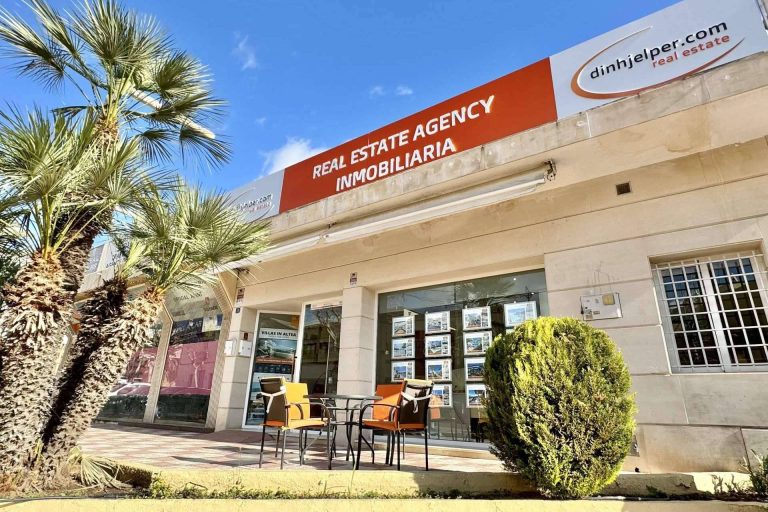 DinHjelper-RealEstate como bróker para clientes americanos