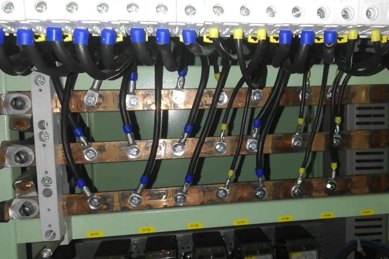 Cireval Electrónica y su servicio de mantenimiento de barcos cerca de la Marina de Valencia