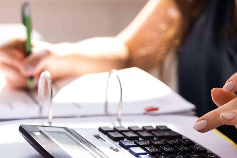 Las consecuencias del incumplimiento en la presentación de cuentas anuales, de la mano de Consultax