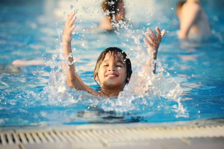 Componentes electrónicos para todo tipo de piscinas con Warmpool